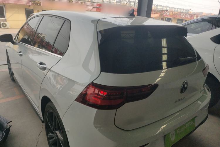 Used Volkswagen Golf 2021 280TSI DSG R-Line Rear Left 45 Deg