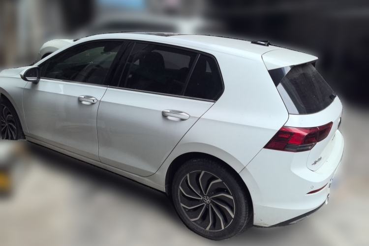 Used Volkswagen Golf 2021 200TSI DSG Pro Rear Left 45 Deg