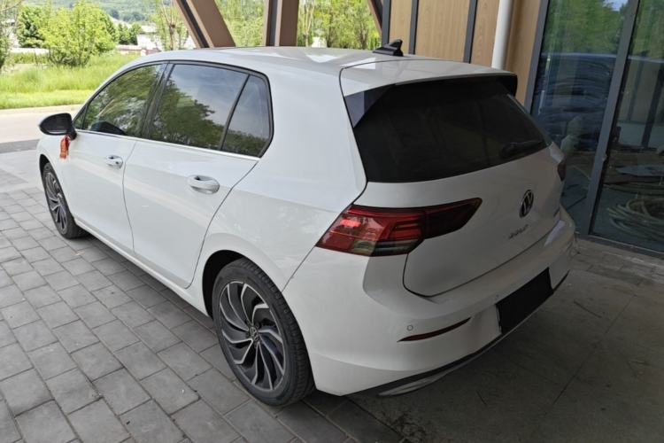Used Volkswagen Golf 2021 280TSI DSG R-Line Rear Left 45 Deg