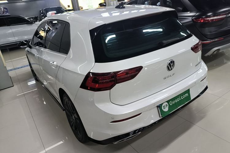 Used Volkswagen Golf 2021 280TSI DSG R-Line Rear Left 45 Deg
