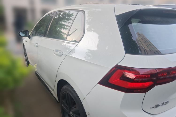 Used Volkswagen Golf 2021 280TSI DSG R-Line Rear Left 45 Deg