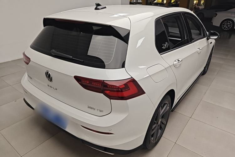 Used Volkswagen Golf 2021 280TSI DSG R-Line Rear Right 45 Deg