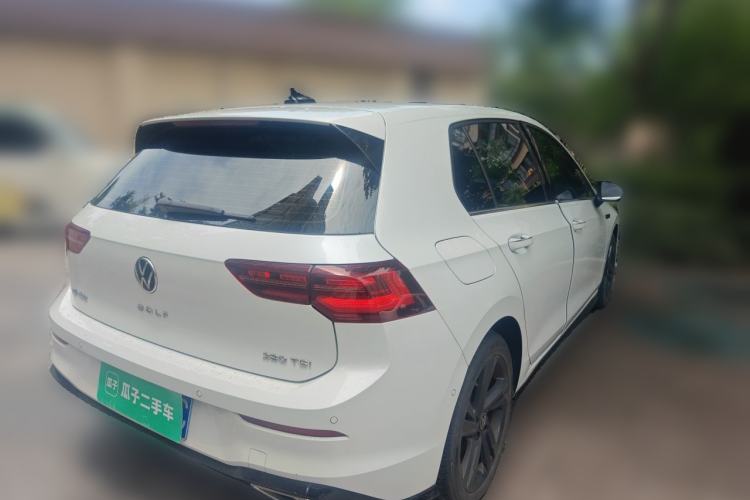 Used Volkswagen Golf 2021 280TSI DSG R-Line Rear Right 45 Deg
