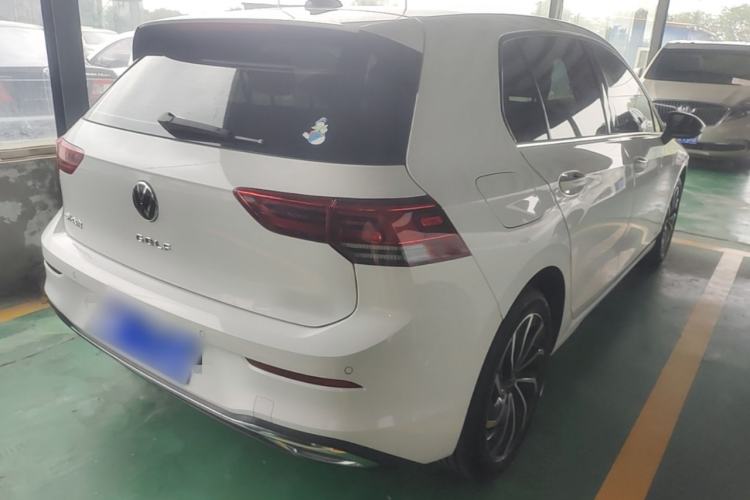 Used Volkswagen Golf 2021 200TSI DSG Pro Rear Right 45 Deg