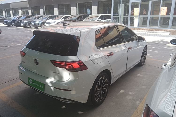 Used Volkswagen Golf 2021 280TSI DSG Pro Rear Right 45 Deg