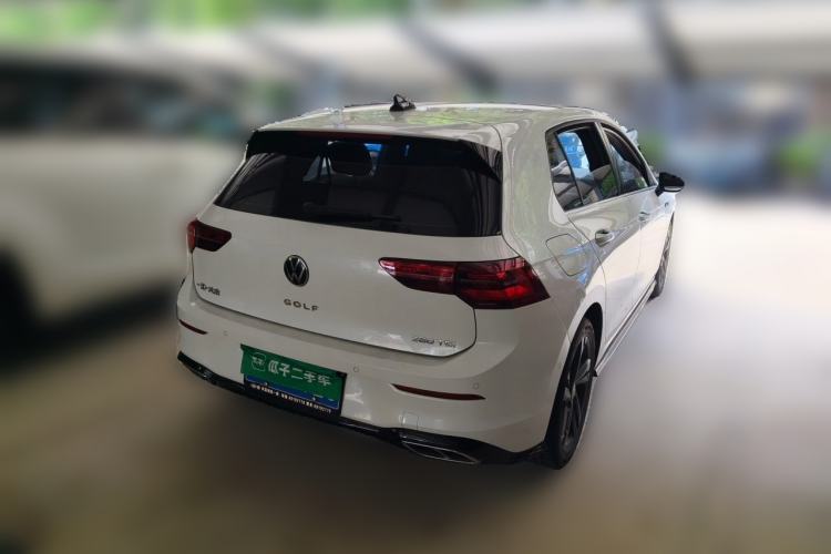 Used Volkswagen Golf 2021 280TSI DSG R-Line Rear Right 45 Deg