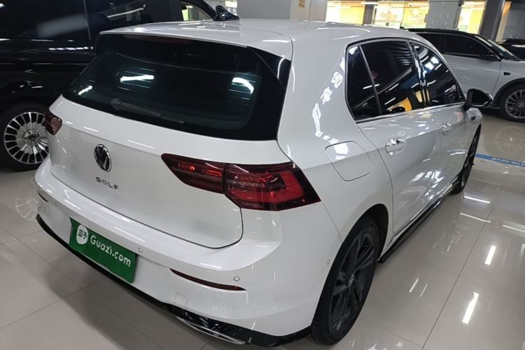 Used Volkswagen Golf 2021 280TSI DSG R-Line Rear Right 45 Deg