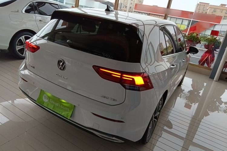 Used Volkswagen Golf 2021 280TSI DSG Pro Rear Right 45 Deg