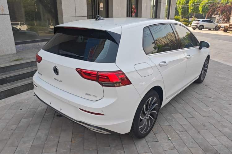 Used Volkswagen Golf 2021 280TSI DSG 30th Anniversary Edition Rear Right 45 Deg
