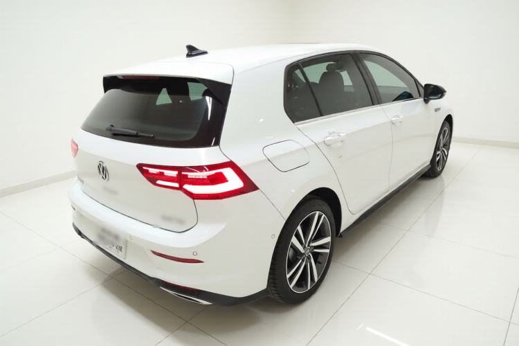 Used Volkswagen Golf 2021 280TSI DSG R-Line Rear Right 45 Deg