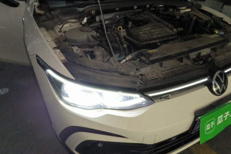 Used Volkswagen Golf 2021 280TSI DSG R-Line Right Front Headlight