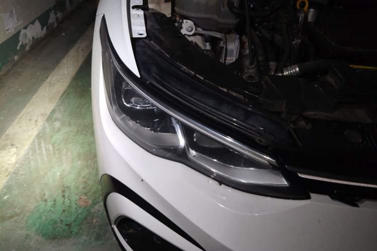 Used Volkswagen Golf 2021 280TSI DSG R-Line Right Front Headlight
