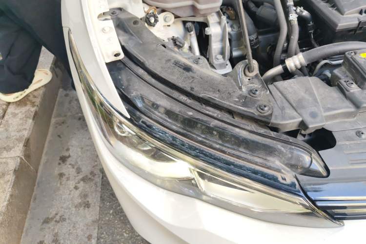 Used Volkswagen Golf 2021 280TSI DSG Pro Right Front Headlight