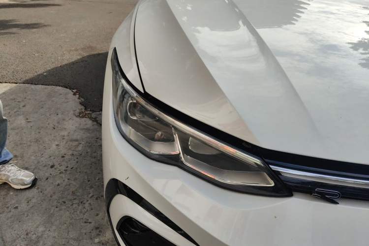 Used Volkswagen Golf 2021 280TSI DSG R-Line Right Front Headlight