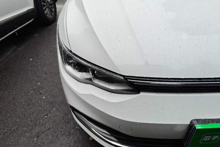 Used Volkswagen Golf 2021 280TSI DSG Pro Right Front Headlight