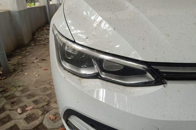 Used Volkswagen Golf 2021 280TSI DSG Pro Right Front Headlight