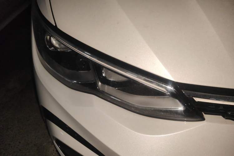 Used Volkswagen Golf 2021 280TSI DSG R-Line Right Front Headlight