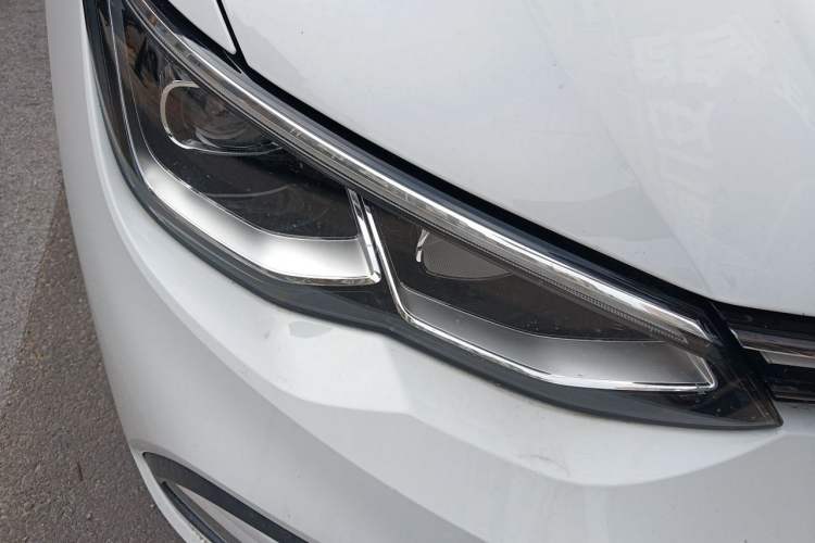 Used Volkswagen Golf 2021 280TSI DSG Pro Right Front Headlight
