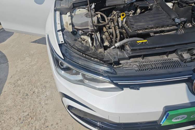 Used Volkswagen Golf 2021 280TSI DSG R-Line Right Front Headlight