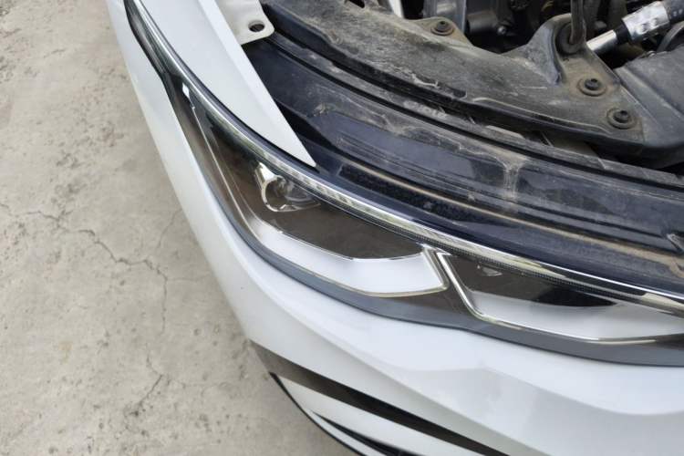 Used Volkswagen Golf 2021 280TSI DSG R-Line Right Front Headlight