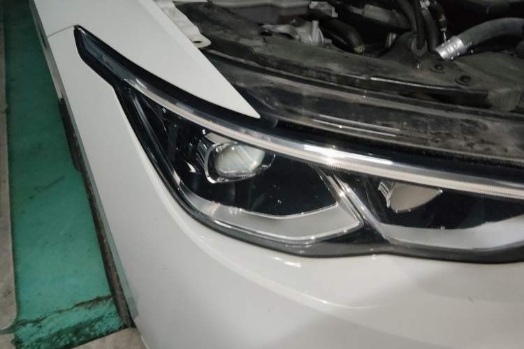 Used Volkswagen Golf 2021 280TSI DSG R-Line Right Front Headlight