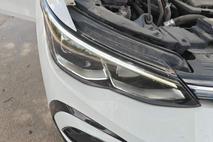 Used Volkswagen Golf 2021 280TSI DSG R-Line Right Front Headlight