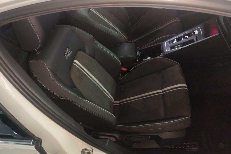 Used Volkswagen Golf 2021 280TSI DSG R-Line Right Front Seat