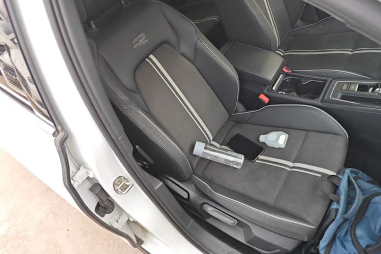 Used Volkswagen Golf 2021 280TSI DSG R-Line Right Front Seat
