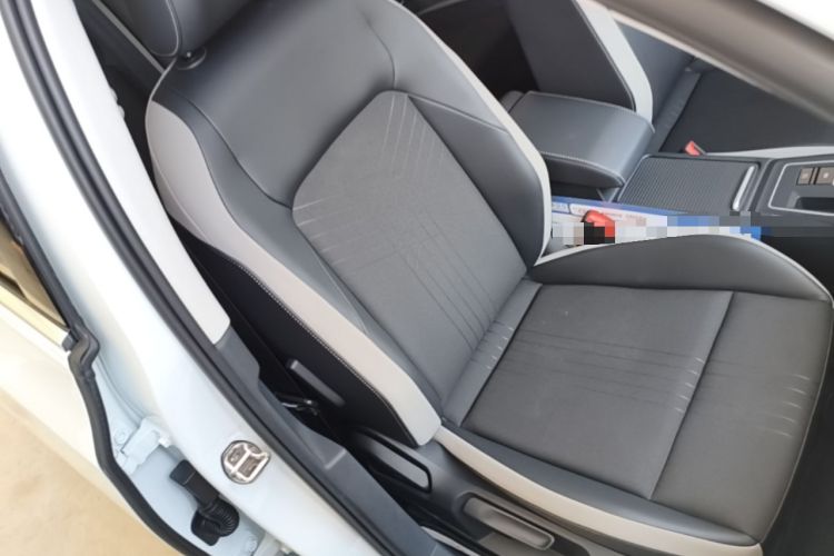 Used Volkswagen Golf 2021 280TSI DSG R-Line Right Front Seat