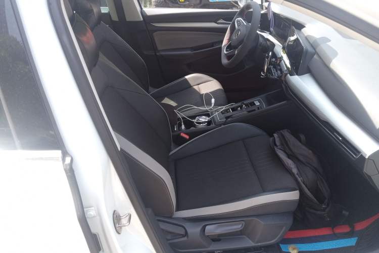 Used Volkswagen Golf 2021 280TSI DSG Pro Right Front Seat