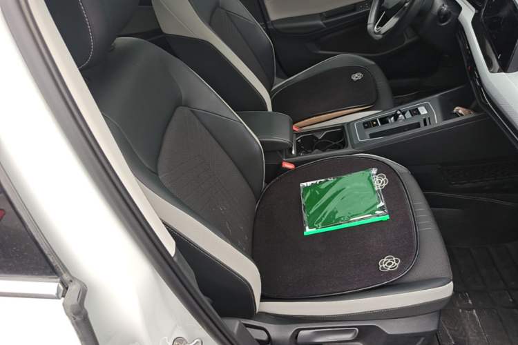 Used Volkswagen Golf 2021 280TSI DSG Pro Right Front Seat