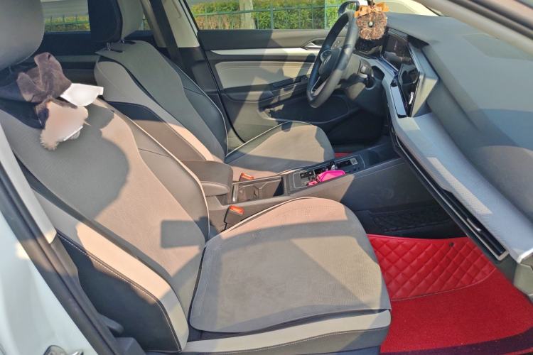 Used Volkswagen Golf 2021 280TSI DSG Pro Right Front Seat