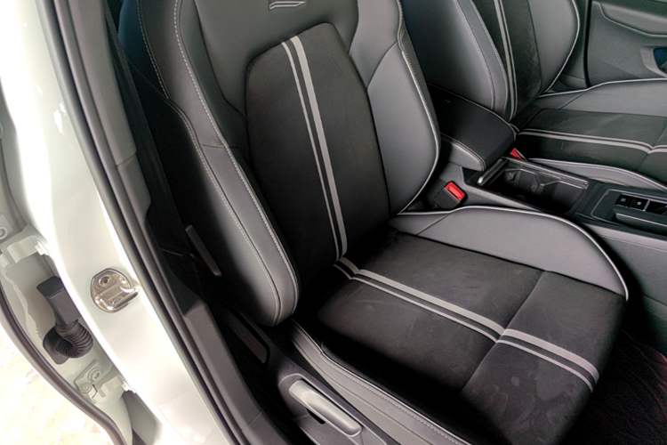 Used Volkswagen Golf 2021 280TSI DSG R-Line Right Front Seat