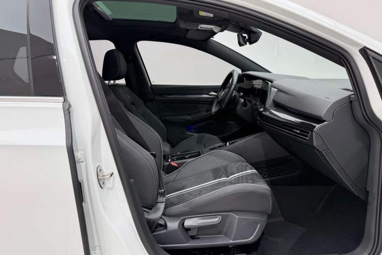 Used Volkswagen Golf 2021 280TSI DSG R-Line Right Front Seat