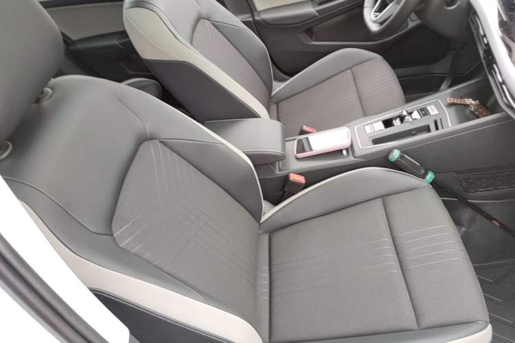 Used Volkswagen Golf 2021 280TSI DSG R-Line Right Front Seat