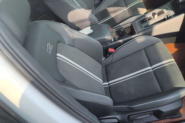 Used Volkswagen Golf 2021 280TSI DSG R-Line Right Front Seat