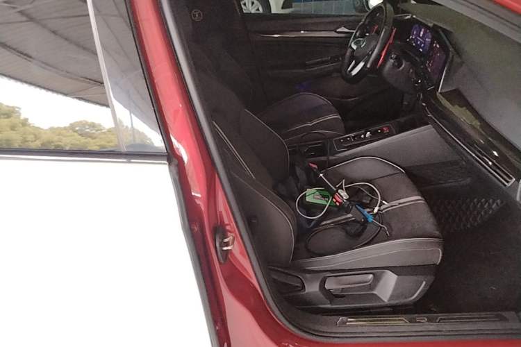 Used Volkswagen Golf 2021 280TSI DSG R-Line Right Front Seat