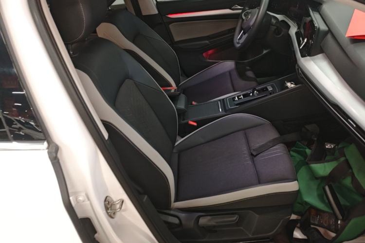 Used Volkswagen Golf 2021 280TSI DSG Pro Right Front Seat