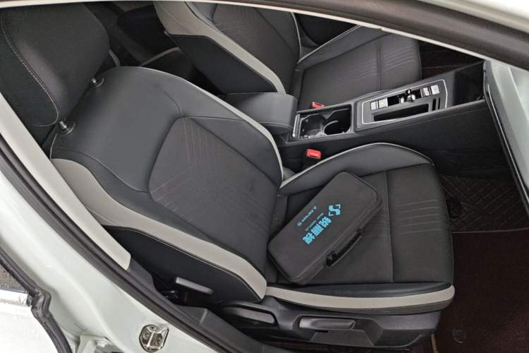Used Volkswagen Golf 2021 280TSI DSG Pro Right Front Seat