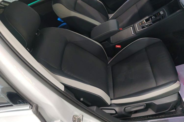 Used Volkswagen Golf 2021 280TSI DSG Pro Right Front Seat