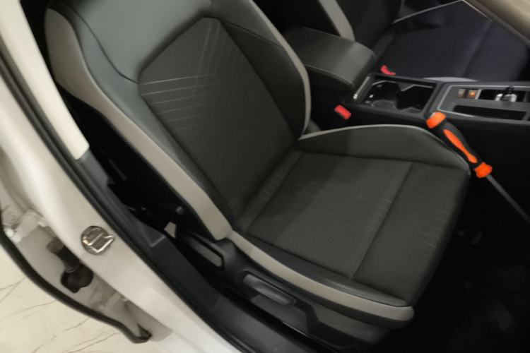 Used Volkswagen Golf 2021 280TSI DSG Pro Right Front Seat