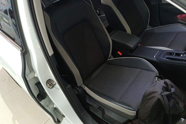 Used Volkswagen Golf 2021 280TSI DSG Pro Right Front Seat
