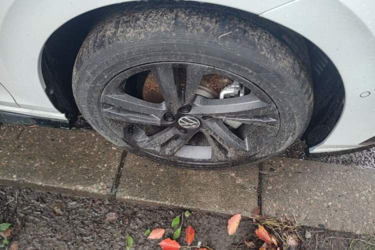 Used Volkswagen Golf 2021 280TSI DSG R-Line Right Front Wheel Hub