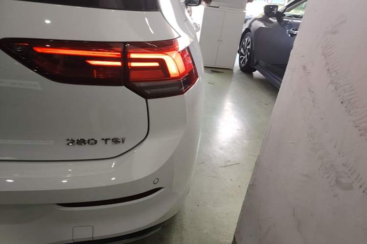 Used Volkswagen Golf 2021 280TSI DSG Pro Right Rear Taillight