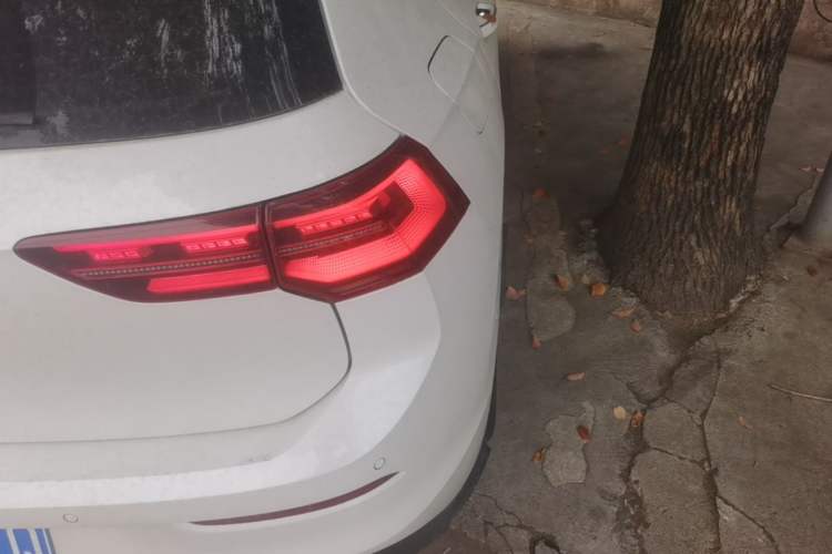 Used Volkswagen Golf 2021 280TSI DSG R-Line Right Rear Taillight