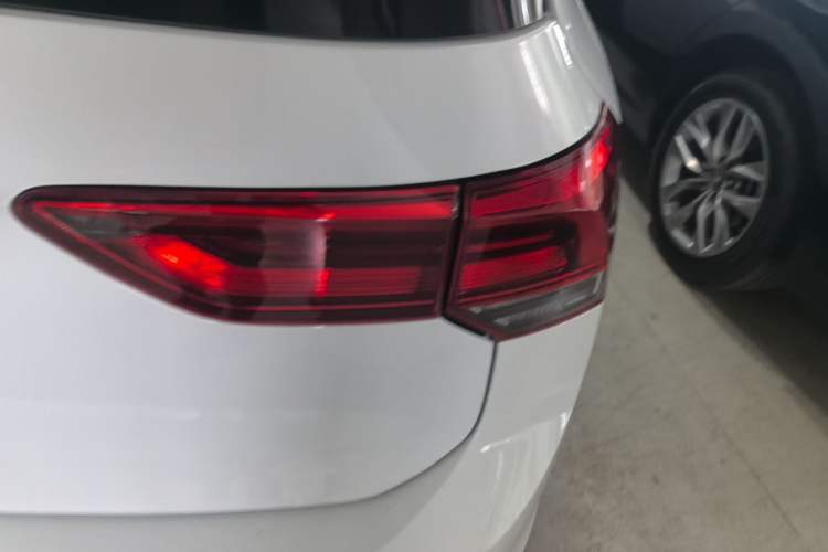 Used Volkswagen Golf 2021 280TSI DSG Pro Right Rear Taillight