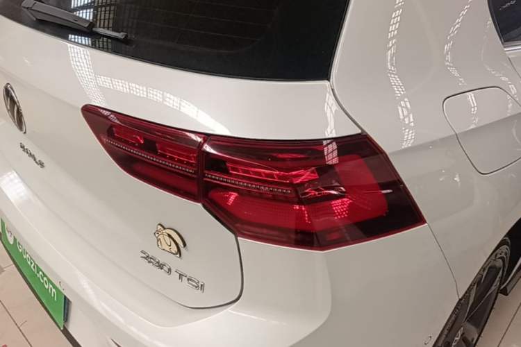 Used Volkswagen Golf 2021 280TSI DSG R-Line Right Rear Taillight