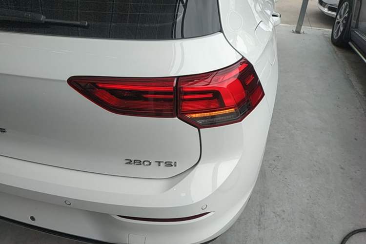 Used Volkswagen Golf 2021 280TSI DSG Pro Right Rear Taillight