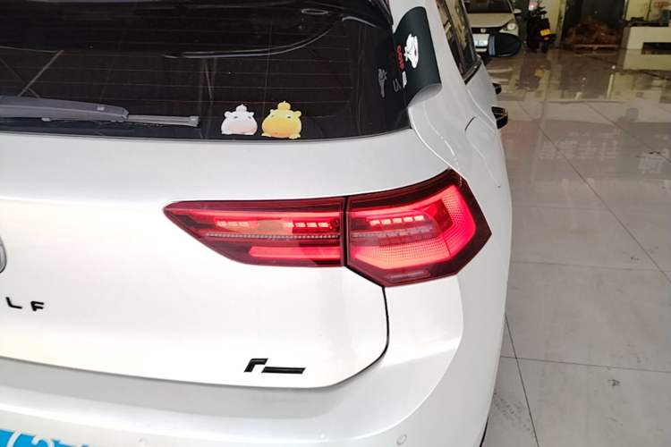Used Volkswagen Golf 2021 280TSI DSG R-Line Right Rear Taillight