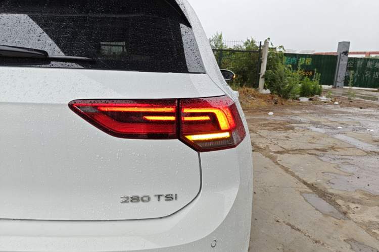 Used Volkswagen Golf 2021 280TSI DSG Pro Right Rear Taillight